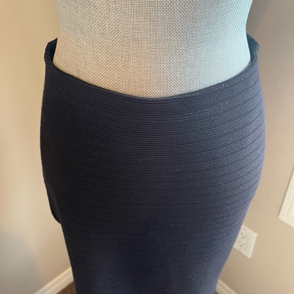 BAR III Pencil Skirt - Picture 3 of 9